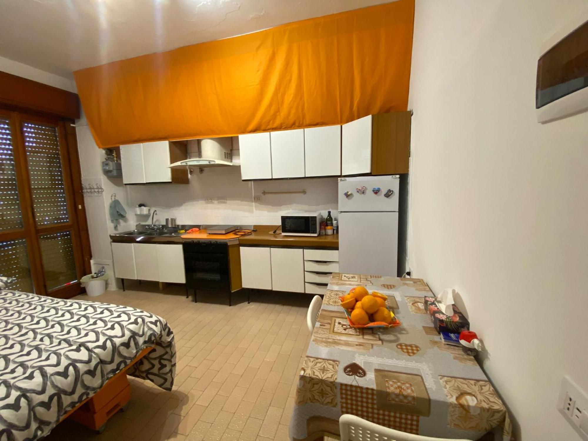 I Feel Orange Ξενοδοχείο Λενιάνο Εξωτερικό φωτογραφία